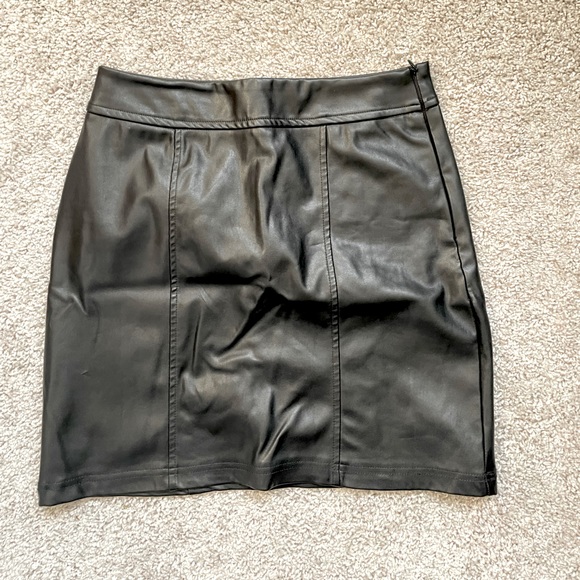 Faux Leather Mini Skirt - Picture 1 of 4